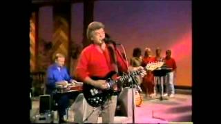 Conway Twitty (3 In 1 Concert Classics - Live Performances)