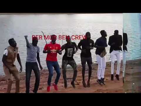 BMB-Crew dancing to Mariak Aguer's Song