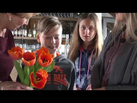 2018 03 18 oslava narozenin, Petr 45, Martínek 11