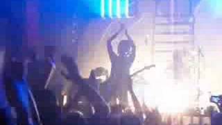 Kiss Chasey - Strings & Drums [Live]