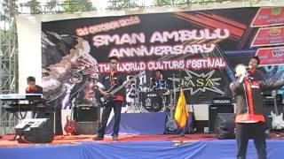 preview picture of video 'SMA NEGERI AMBULU, EXOTIST XII IPA 2 laskar pelangi cover & gambang suling cover'