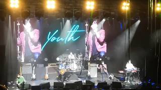 My Days singing Shoot Me, Man In a Movie &amp; I&#39;m Serious [DAY6 in Berlin]