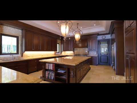 The Jills Present 4721 Pine Tree Dr