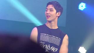 190114 PENTAGON The first Japan Zepp tour in NAGOYA Thumbs up 홍석 직캠 HONG SEOK FANCAM