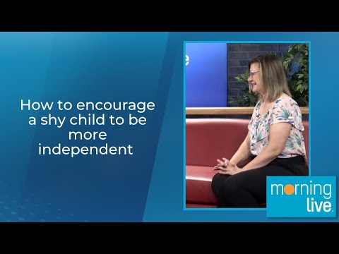 How to encourage a shy child to be more independent
