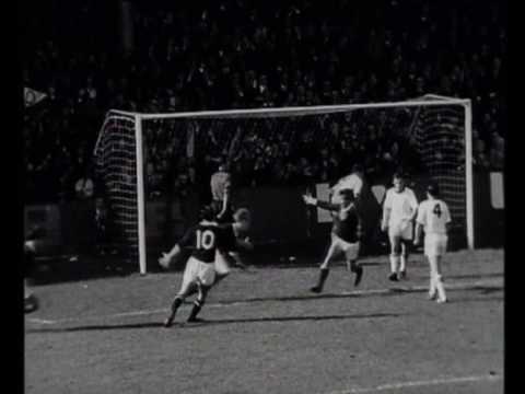 Dundee 4-1 United 1964