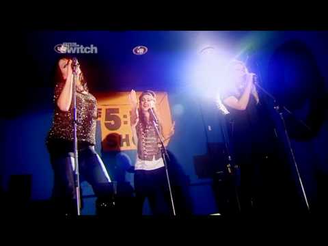 Girls Can't Catch Echo (LIVE)