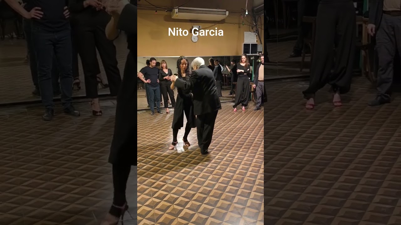 90 évesen is mestere a tangónak – Nito García élőben tanít Buenos Airesben #tango #tangolegends