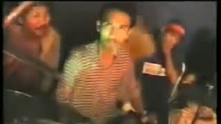 Download lagu ANTARA TEMAN DAN KASIH - Dian Karini - OM PALAPA 2003 mp3