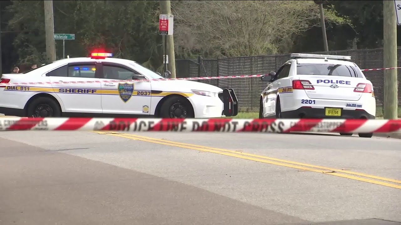 Shooting leaves man dead near Spring Park Elementary School