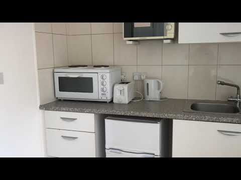 Studio flat, Talgarth road, West Kensington,  W14 9DD