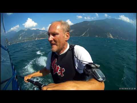 Gardameer 2016 alu giek, reddingsactie, 2x katapult, kindersetje, golven, carbongiek Malcesine