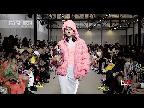 ICEBERG Women's Fall 2020 Milan - Fashion Channel