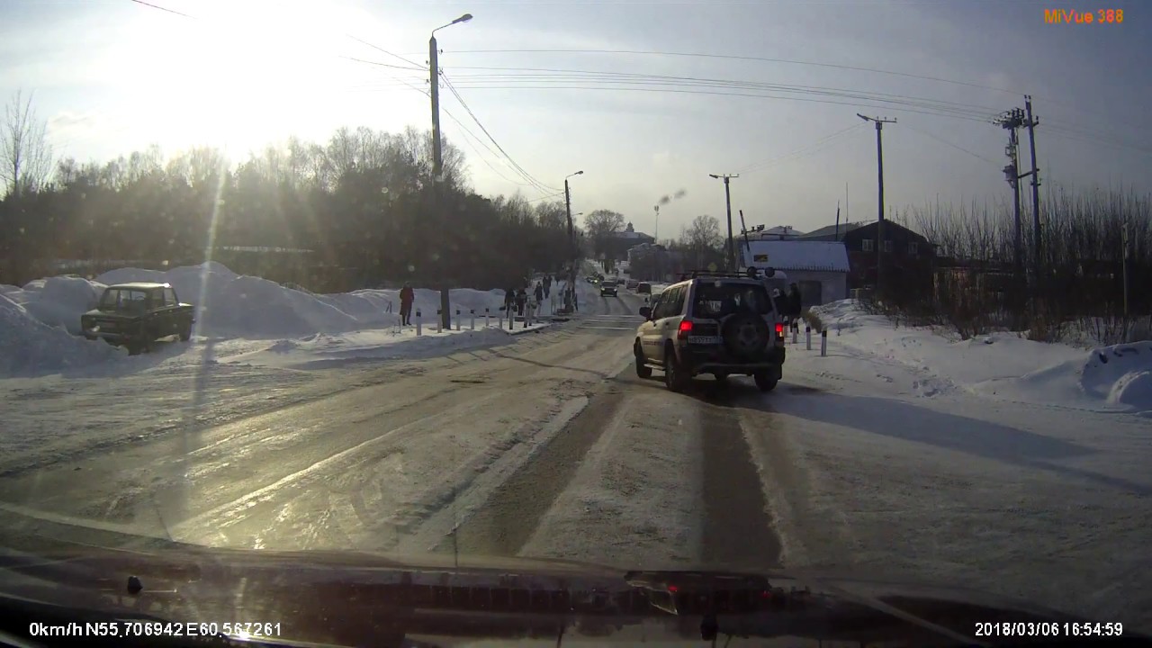Пешеход перевернулся в воздухе от сильнейшего удара на перекрёстке в Кыштыме