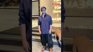 Download lagu Aamir Khan keeps it cool and casual as he steps out in the city mp3