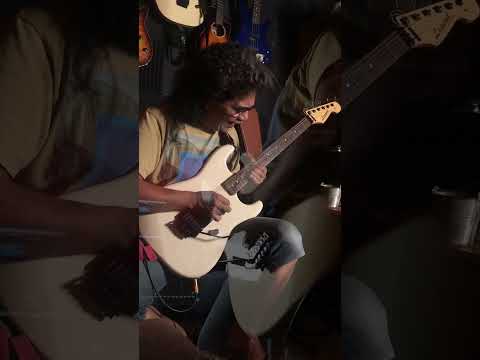 Nike Arrdila ku tak kan bersuara solo by Mus Satira