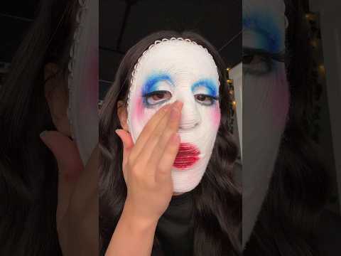 Essa maquiagem teimou em não sair