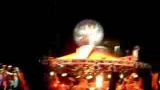 Flaming Lips UFO &amp; space bubble @ OKC