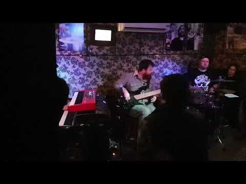 Chris playing with the LTM Electric Trio as part of the Wellington Jazz Festival.