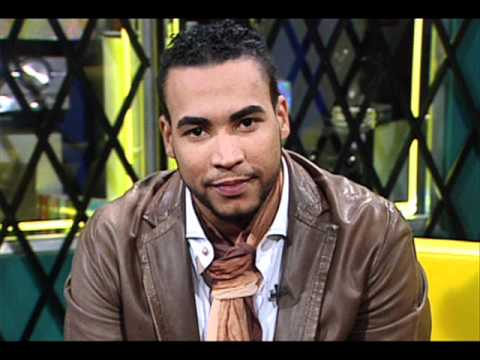 Don Omar Ft Arcangel, Mickelly & Rileno- Yo Naci Pa Esto