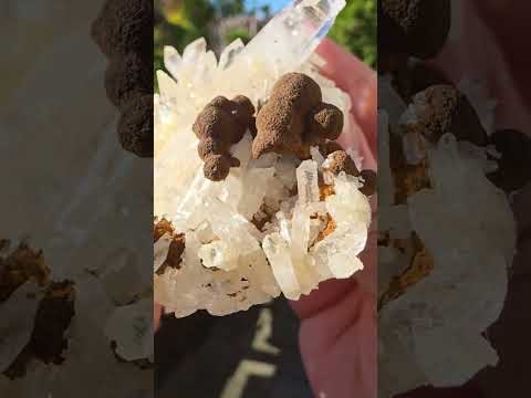 Křišťál (křemen) - La Belleza, Santander, Kolumbie