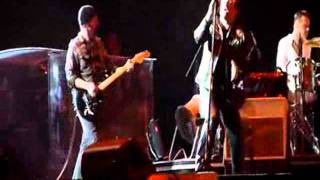 U2 - 11 o'clock TickTock (2001-05-15 - Chicago) (360 tour version)