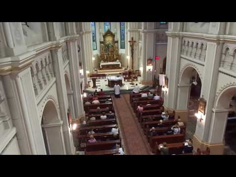 JKS 408a - Prijmi, Matka, veniec