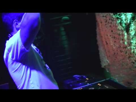 DJ Weasel - Catch 22 - The Tunnels (Aberdeen) - 11.09.2012
