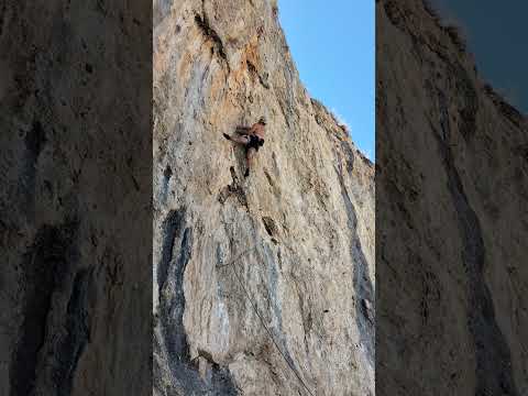 Mostacho Blanco (7a+) - Zorreras Altas - Loja