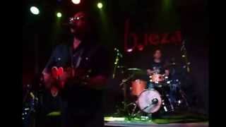 B.LEZA  apresenta Tó ALves