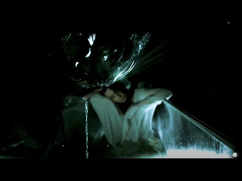 Molina - Cold (feat. Jonas Bjerre) (Music Video)