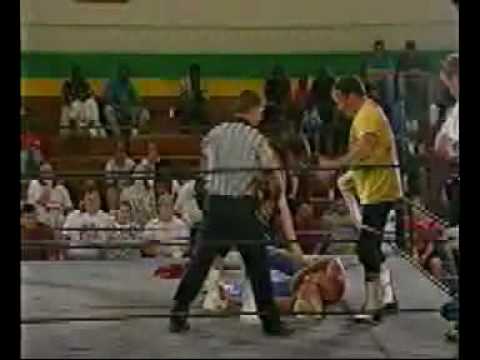 Les Parker's wrestling video