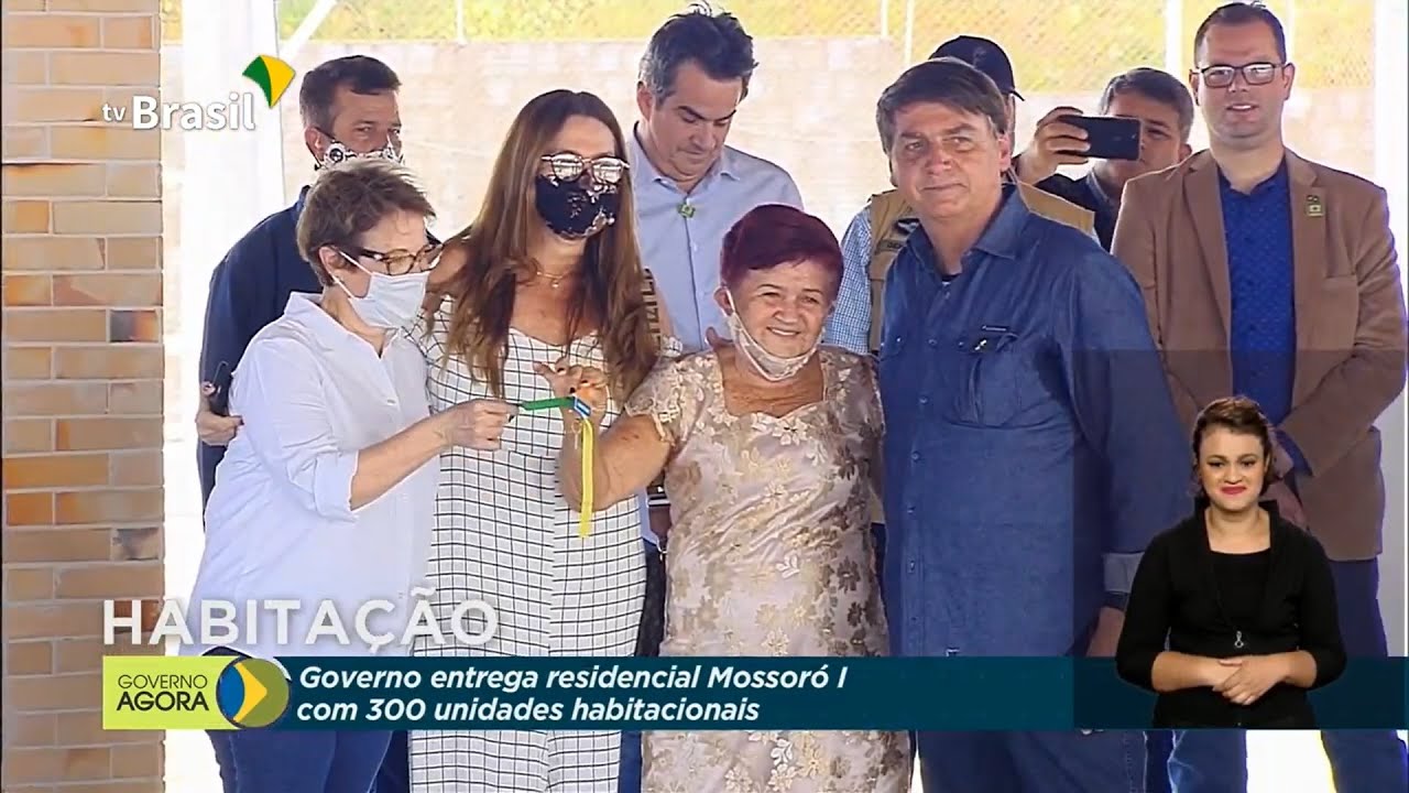 Presidente Jair Bolsonaro entrega moradias em Mossoró (RN)