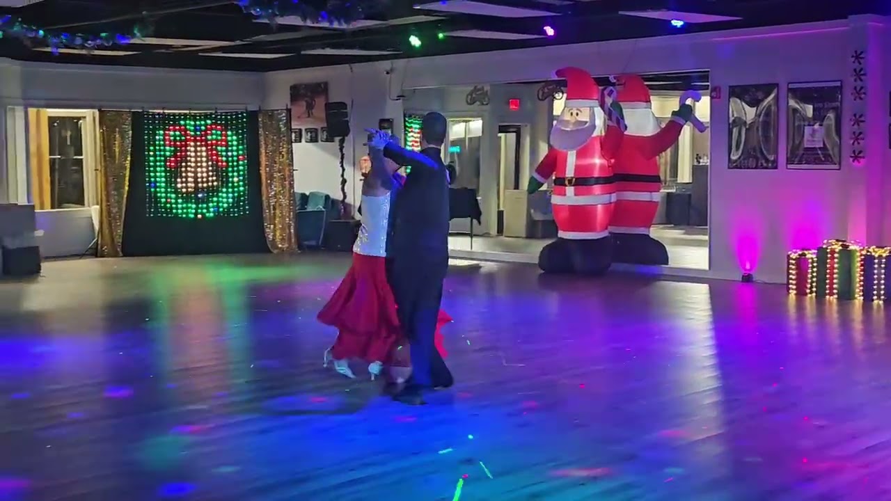 Foxtrot Show by Lesley & Davy at our Christmas Party 2025 🎄🎁