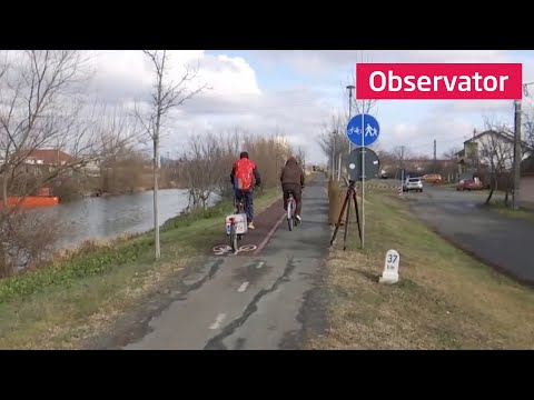 Singura pistă de biciclete care leagă România de Serbia, lăsată de izbeliște