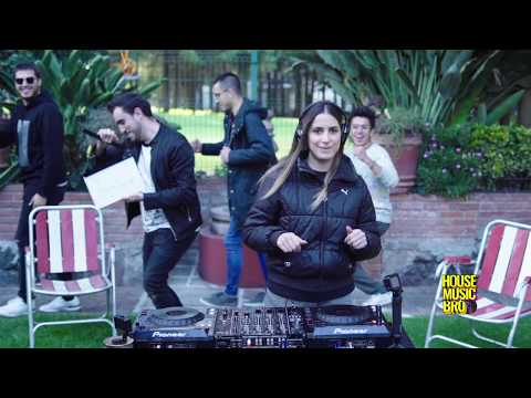 Momis Alanis House in the Garden by House music bro #31
