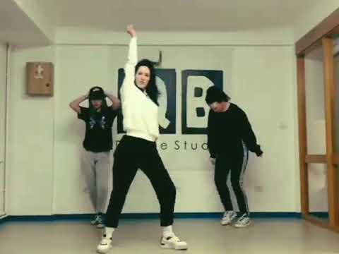 QBDS - Baby shark choreography