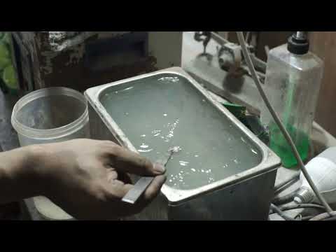 Cleaning and polishing