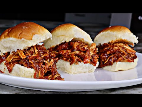 Pulled BBQ Chicken Sliders