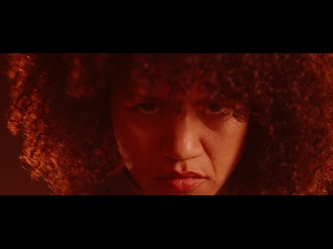 Skye Wallace - There Is A Wall (Official Video)