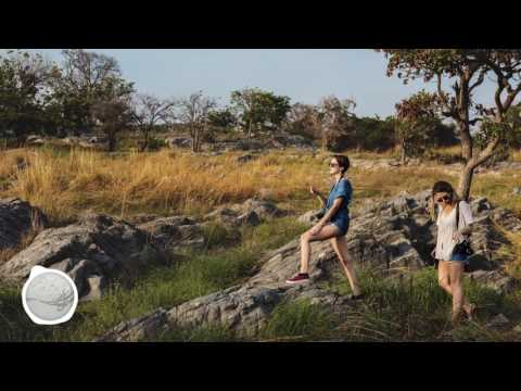 Yonetro - With You (ft. Shauna Cardwell)