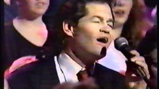 The Monkees - I&#39;m a Believer - Live on TV 1989