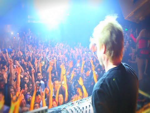 Ferry Corsten presents WKNDR Episode 12: Brasil weekender!