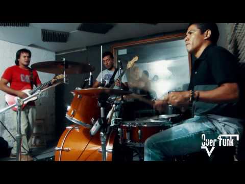 OverFunk - Bajo El Palmar