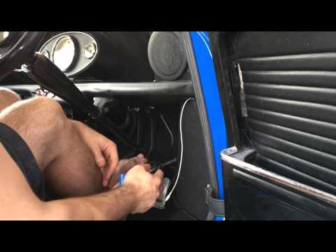 Classic Mini DIY - Minivation Cupholder Install
