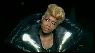 Kelis  - Lil Star music video