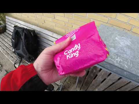 MongoTV_9584 - Del 2 - Cykler Til LIDL Sent Mandag Eftermiddag Køber Pose SLIK og COLA