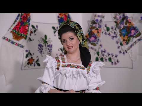 Andreea Rus şi Grigore Ursu - Colaj Maramureş  de masă