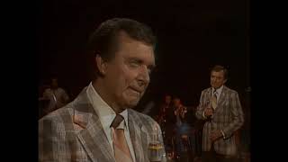 Ray Price sings &quot;For the Good Times&quot;