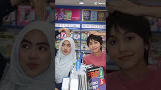 Download lagu Sally,Sam,Omar,aminah,zaza,Adam,anas..#akubukanustazah mp3 Download lagu Sally,Sam,Omar,aminah,zaza,Adam,anas..#akubukanustazah mp3